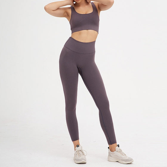 Seamless Essentials Yoga Set