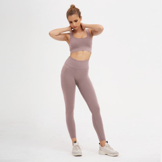 Seamless Essentials Yoga Set